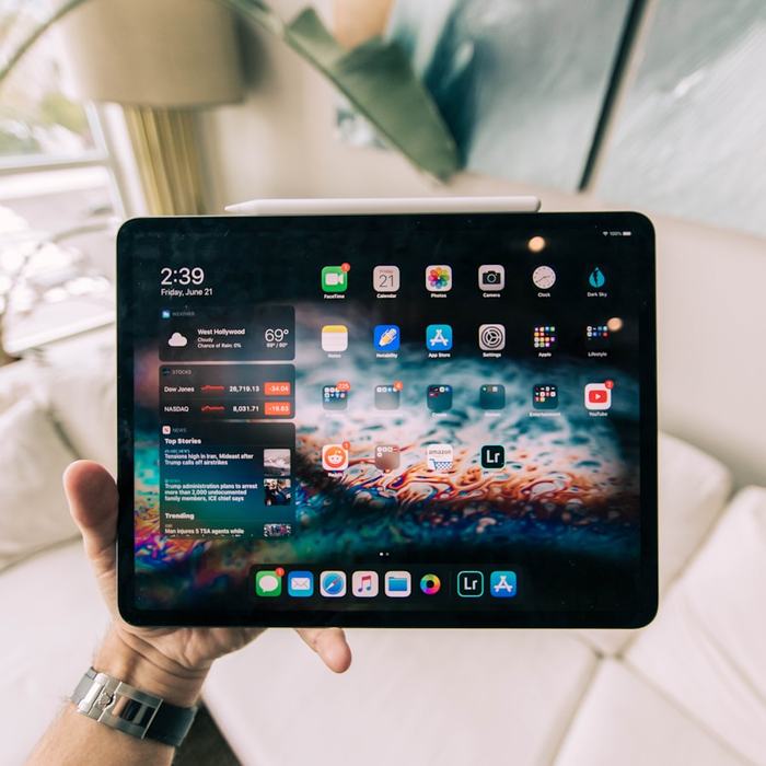 10.5" Android Tablet view 3